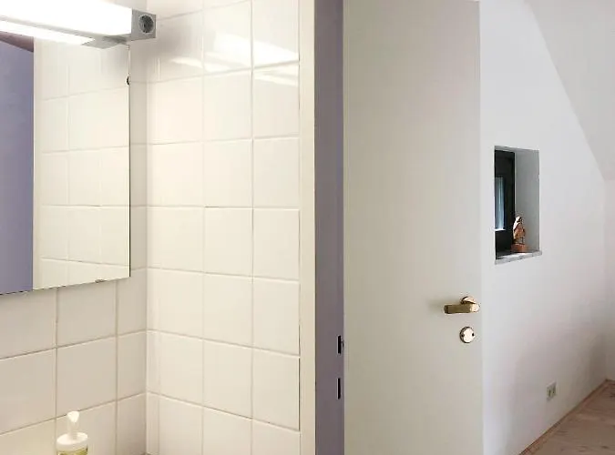 Entzueckendes Gaestestoeckl Am Linzer Poestlingberg Appartamento Linz