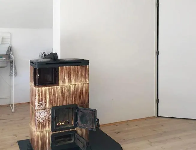 Apartment Entzueckendes Gaestestoeckl Am Linzer Poestlingberg *